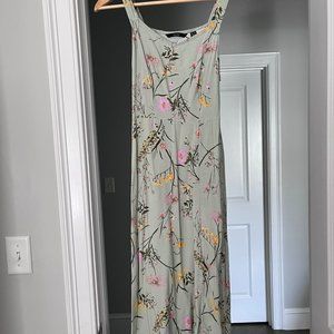 NWOT Vero Moda Floral Midi Dress